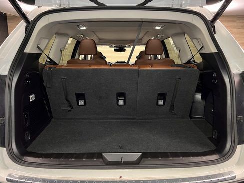 Used 2024 Subaru Ascent Touring w/ Popular Package #2 image 25