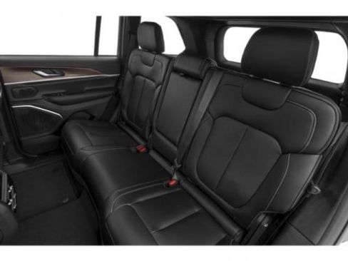 Used 2026 Jeep Grand Cherokee Summit w/ Obsidian Package AWD/4WD image 15
