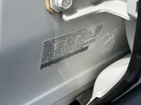 Certified 2025 Acura MDX FWD image 20
