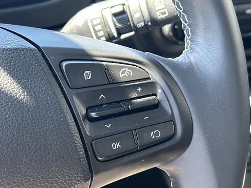 Certified 2024 Hyundai Venue SEL FWD image 19
