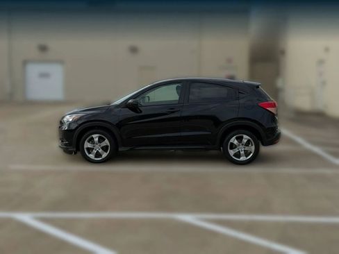 Used 2017 Honda HR-V EX image 5