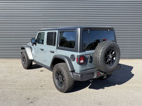 Used 2025 Jeep Wrangler Unlimited Sport S 4xe image 3