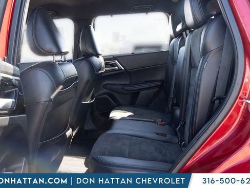 Used 2024 Mitsubishi Outlander SE image 14