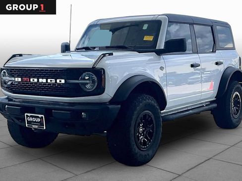 Used 2022 Ford Bronco Wildtrak AWD/4WD image 1