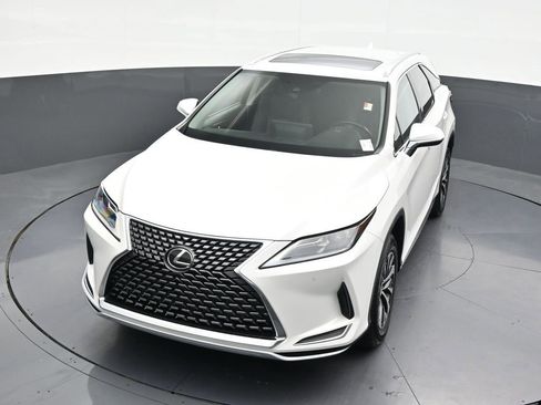 Used 2020 Lexus RX 350L Premium w/ Premium Package image 23