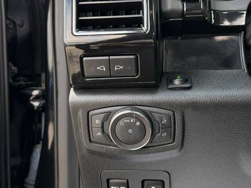 Used 2019 Ford F150 Lariat w/ Equipment Group 502A Luxury image 45