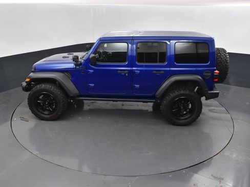 Used 2020 Jeep Wrangler Unlimited Sport image 19