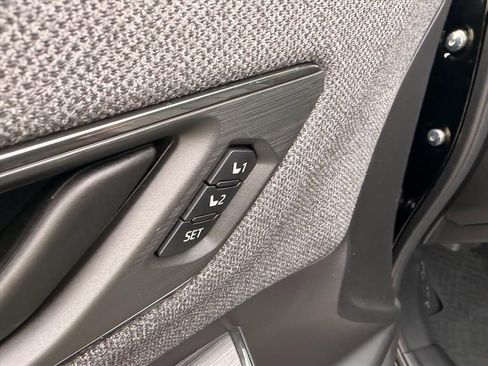 New 2026 Subaru Outback Limited AWD/4WD image 14