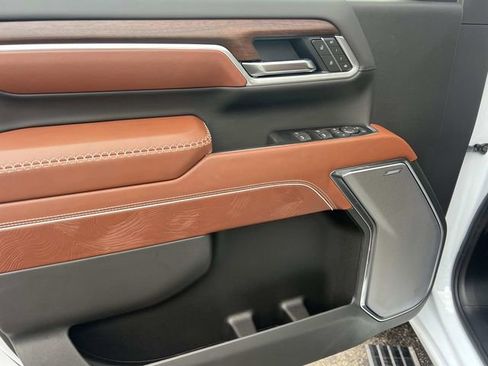 New 2026 GMC Sierra 2500 Denali Ultimate image 14