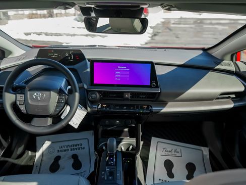 New 2026 Toyota Prius XLE image 10