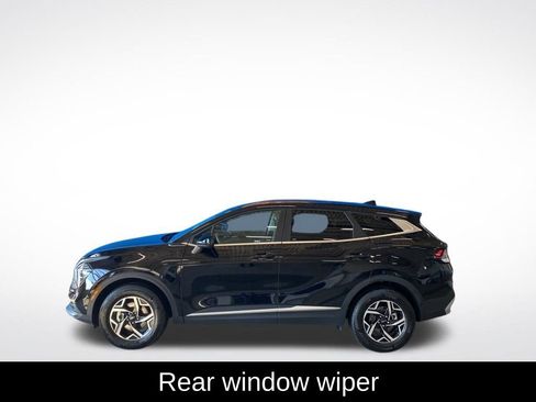 Used 2025 Kia Sportage LX image 16