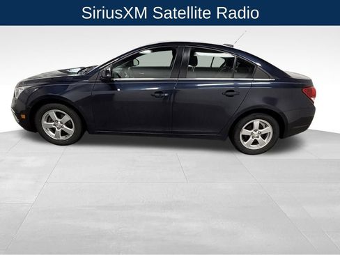 Used 2016 Chevrolet Cruze LT FWD image 6