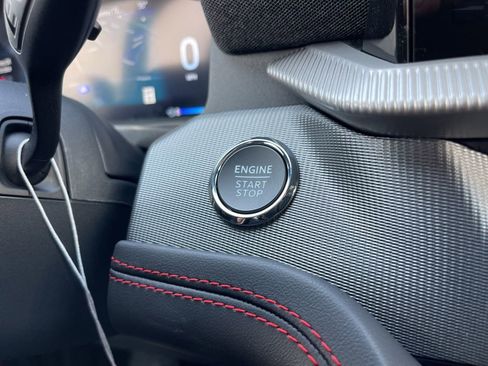 New 2026 Ford Explorer ST-Line w/ ST-Line Street Pack image 11