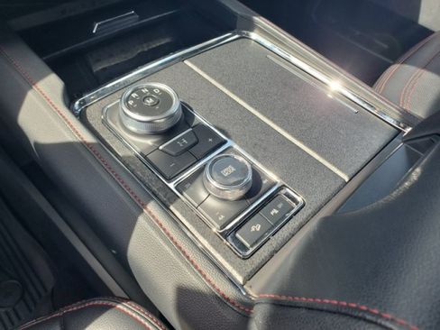 Used 2023 Ford Expedition Max Limited AWD/4WD image 26