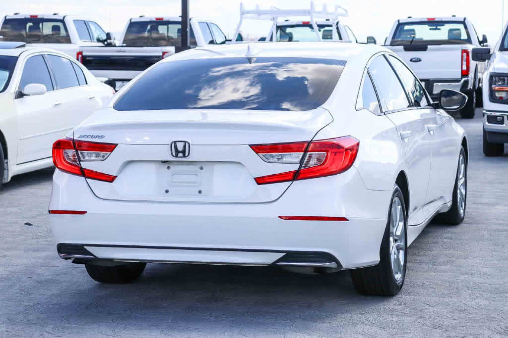 Used 2018 Honda Accord LX image 4