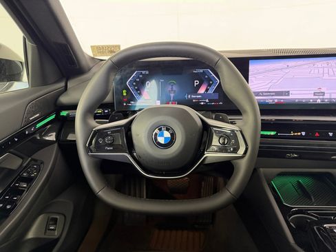 Used 2026 BMW 530i image 31