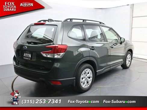 Used 2023 Subaru Forester AWD/4WD image 17