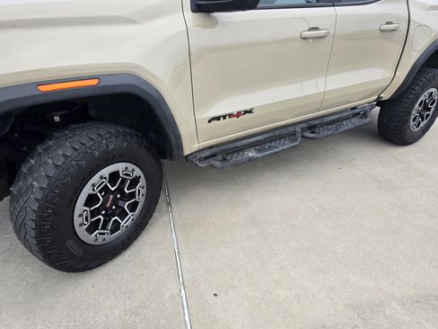 Used 2023 GMC Canyon AT4X w/ Edition 1 image 9