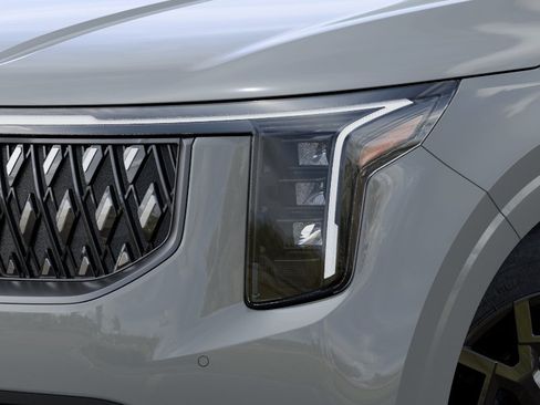 New 2027 Kia Carnival EX FWD image 10