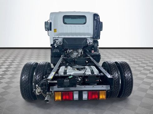 New 2026 Isuzu NPR RWD image 5