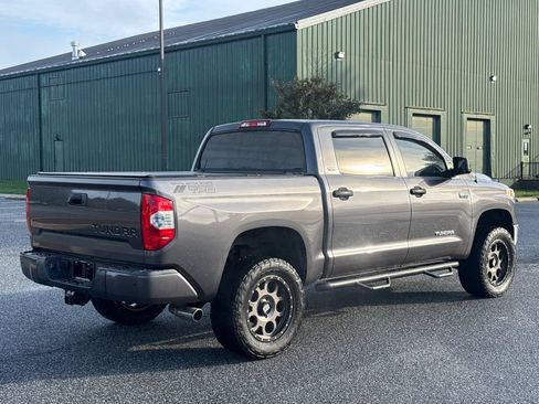 Used 2017 Toyota Tundra SR5 w/ TRD Off Road Package AWD/4WD image 8