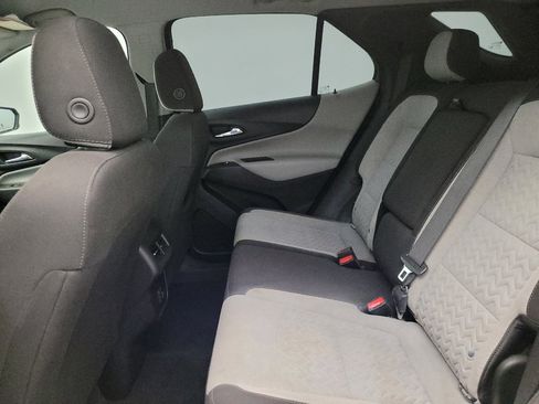 Used 2023 Chevrolet Equinox LS FWD image 18