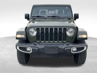 Used 2022 Jeep Gladiator Sport video 2