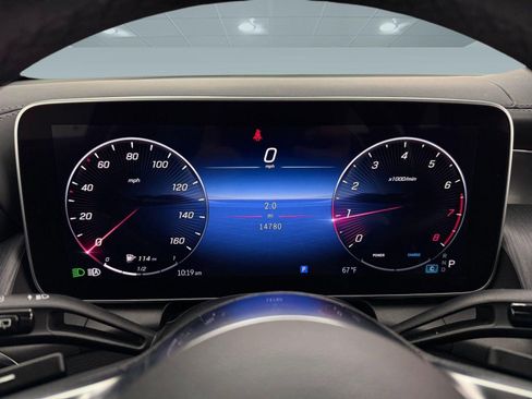 Used 2023 Mercedes-Benz GLC 300 image 18