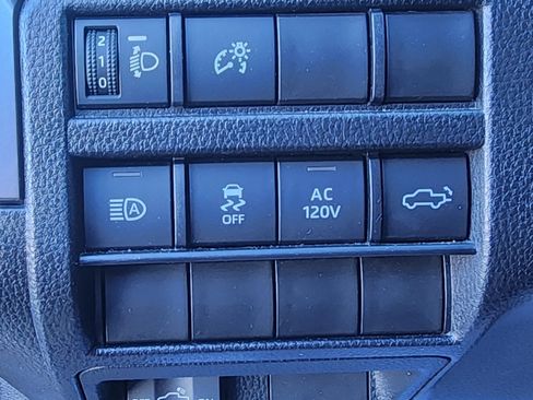 Used 2024 Toyota Tacoma 2WD Double Cab image 10