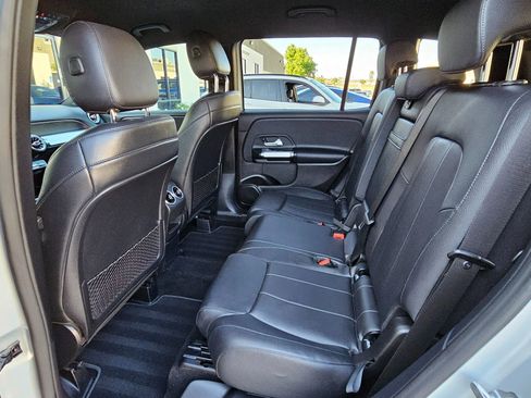 Used 2020 Mercedes-Benz GLB 250 image 20