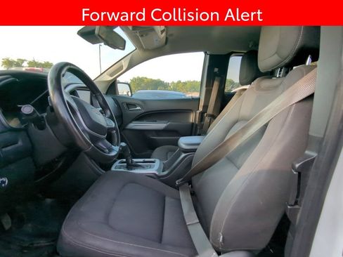 Used 2020 Chevrolet Colorado LT w/ Safety Package RWD image 7