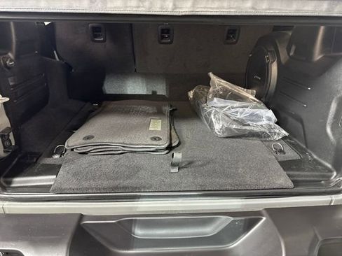 Used 2023 Jeep Wrangler Unlimited Sahara image 26
