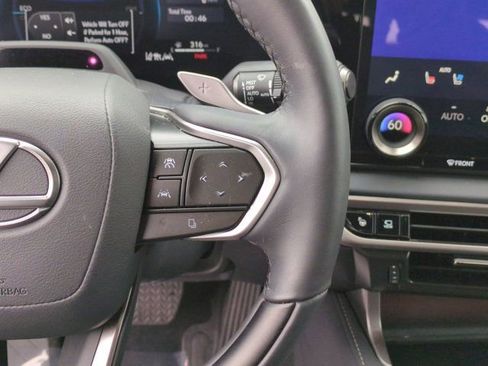 Used 2025 Lexus RX 350 w/ Convenience Package image 20