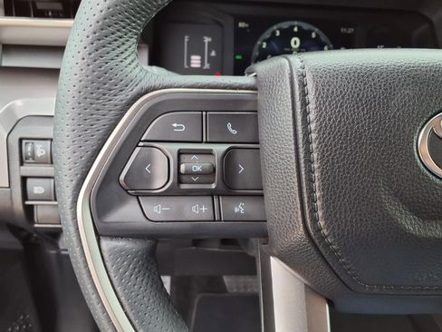 Certified 2025 Toyota Tacoma SR5 w/ SR5 Upgrade Package image 22