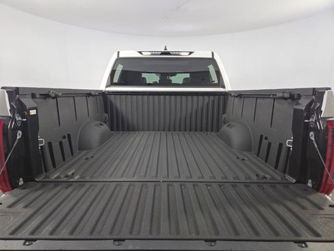 Used 2025 Toyota Tundra Limited image 27