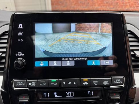 Used 2023 Honda Odyssey Touring image 20