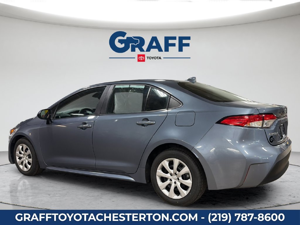 Used 2024 Toyota Corolla LE FWD image 4