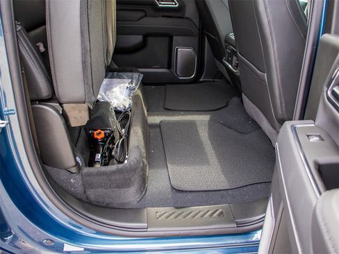 New 2025 GMC Sierra 3500 Denali w/ Technology Package image 24