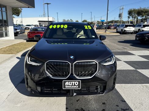 Used 2025 BMW X3 xDrive30i w/ M Sport Package image 2