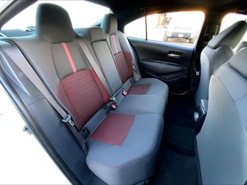 Used 2024 Toyota Corolla SE image 19