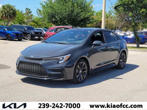 Used 2026 Toyota Corolla SE w/ SE Package FWD image 6