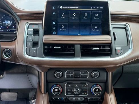 Certified 2024 Chevrolet Tahoe High Country AWD/4WD image 4