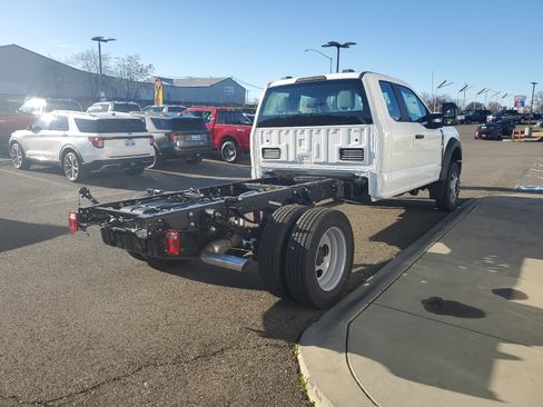 Used 2024 Ford F550 2WD SuperCab Super Duty image 5