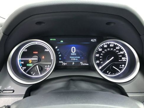 Used 2024 Toyota Camry XLE w/ Navigation Package image 18