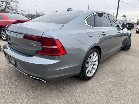 Used 2018 Volvo S90 T6 Momentum w/ Convenience Package image 8