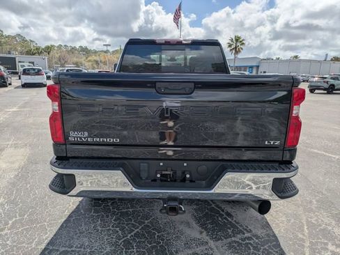 Used 2023 Chevrolet Silverado 2500 LTZ w/ LTZ Convenience Package image 6