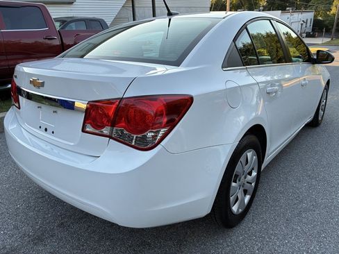 Used 2012 Chevrolet Cruze LS w/ Connectivity Package FWD image 6