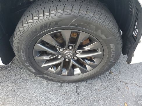 Used 2020 Lexus GX 460 Premium image 7