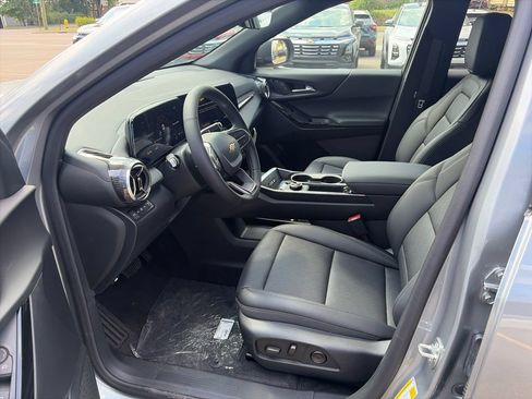 New 2027 Chevrolet Equinox LT w/ Convenience Package II AWD/4WD image 10