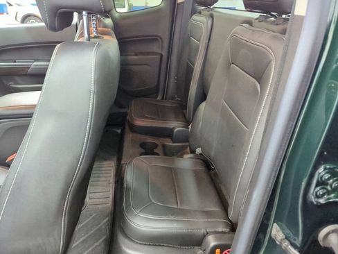 Used 2015 GMC Canyon SLT w/ Driver Alert Package AWD/4WD image 19